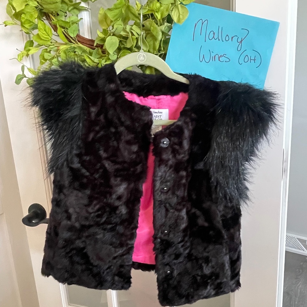 Skaist Taylor Kids Faux Fur Vest - Black and Pink